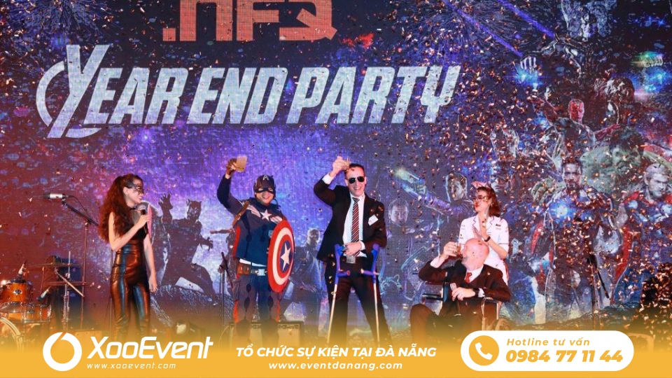 tiệc year end party