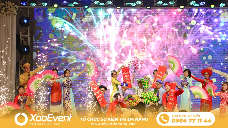 tiết mục year end party